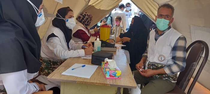 ساکنان روستاهای اقلید فارس خدمات پزشکی رایگان دریافت کردند