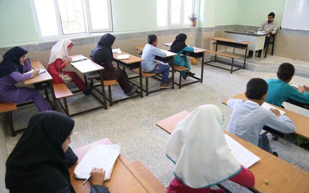 افتتاح دو مدرسه در اهر و بستان آباد