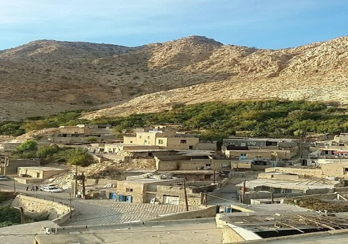 روستای همدانک بهارستان فاقد شعبه بانکی