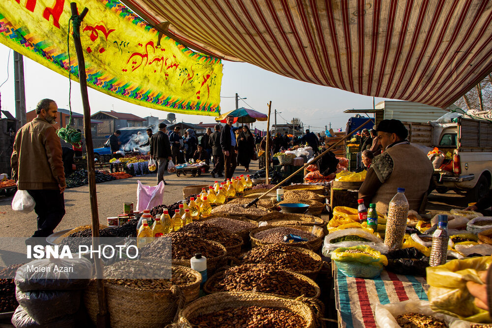 یک بام و دوهوای بازارچه فروش در طارم‌سفلی
