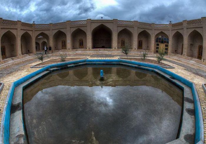 اختتامیه هفته روستا در کاروانسرای نامزد ثبت جهانی خرانق اردکان