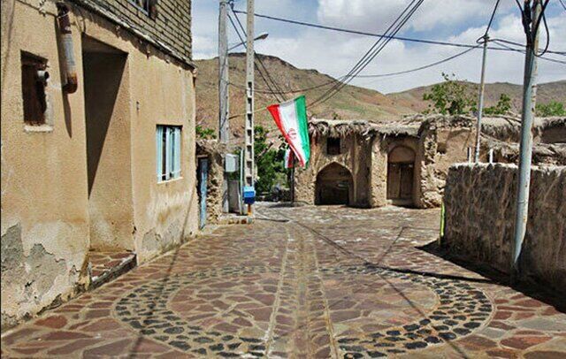 بازدید استاندار فارس از روستاهای کازرون و کوهچنار