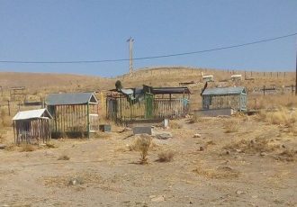 لزوم بازسازی مزار شهدای روستای آل‌هاشم علیا و سفلی