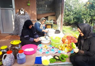 جهادکشاورزی ورامین در کنار زنان سرپرست خانوار روستایی