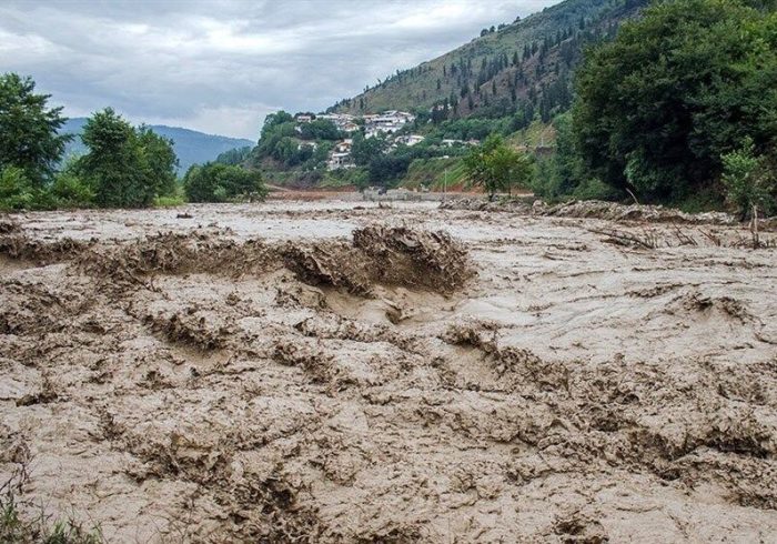 مسدود شدن راه ارتباطی روستاهای دربندی به علت سیلاب
