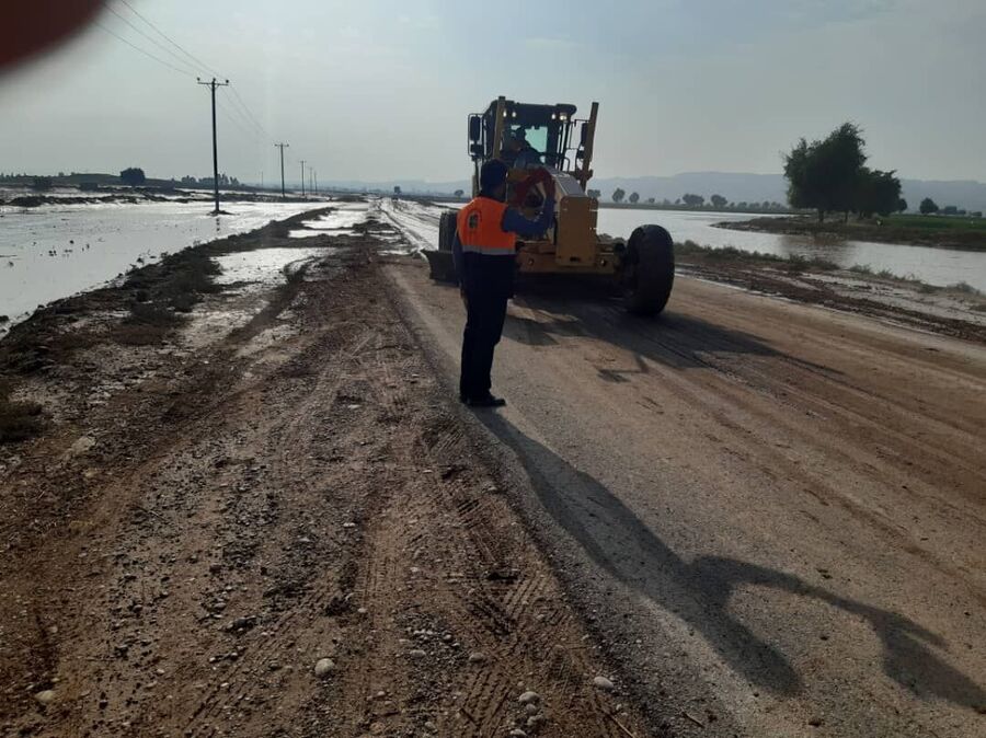 اجرای آسفالت راه‌های روستایی و مرمت پل های چرخستانه و علی‌آباد