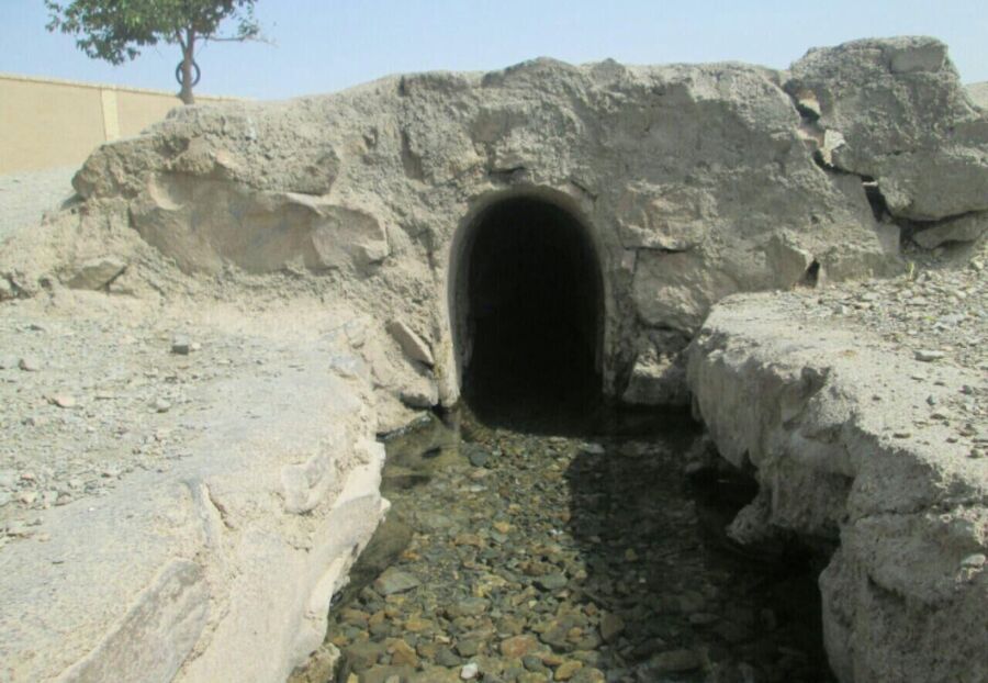 نشست برخی از خانه‌های روستای باورس با بالا آمدن آب قنات