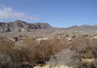 روستای رشم دامغان، خانه‌های خشتی با بام چوبی