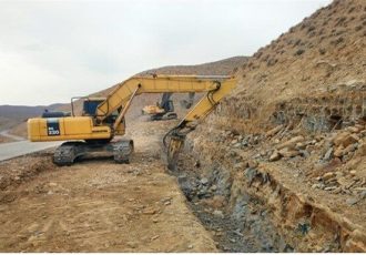 بازسازی و ترمیم شبکه آبرسانی در روستاهای سیل زده فیروزکوه