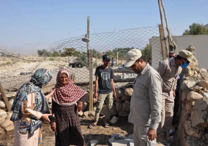 گروه‌های جهادی به کمک سیل زدگان روستاهای خضرآباد آمدند