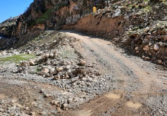 جاده روستاهای «ذکریایی» و «محمدجمالی» تکمیل شود