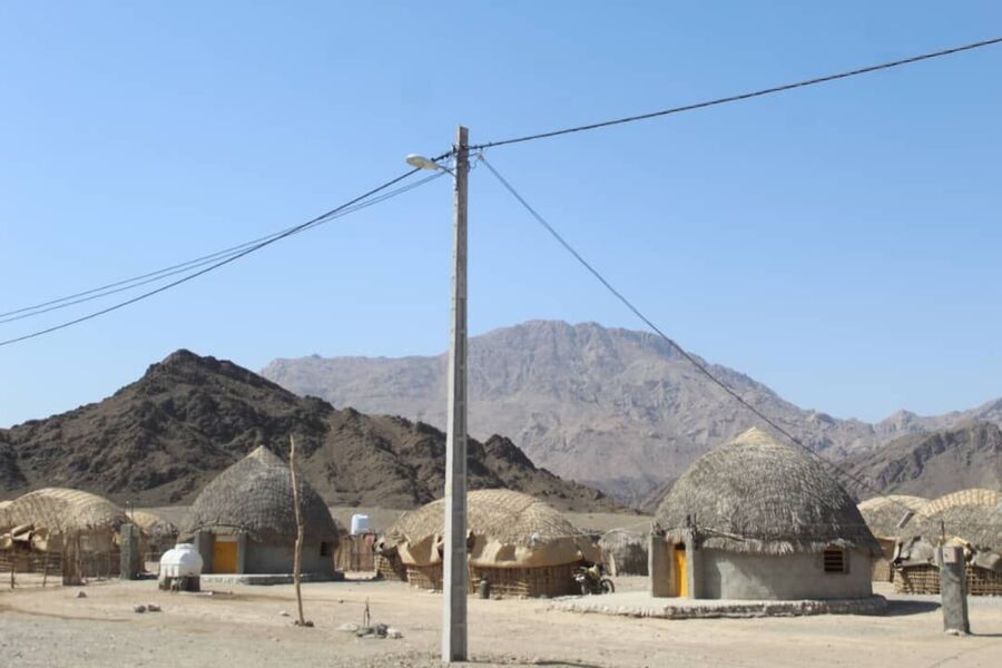 تکمیل برق رسانی به یک روستای شهیون دزفول