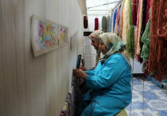 کاهش صادرات فرش دستباف؛ خطر جدی برای اشتغال دو میلیون نفر